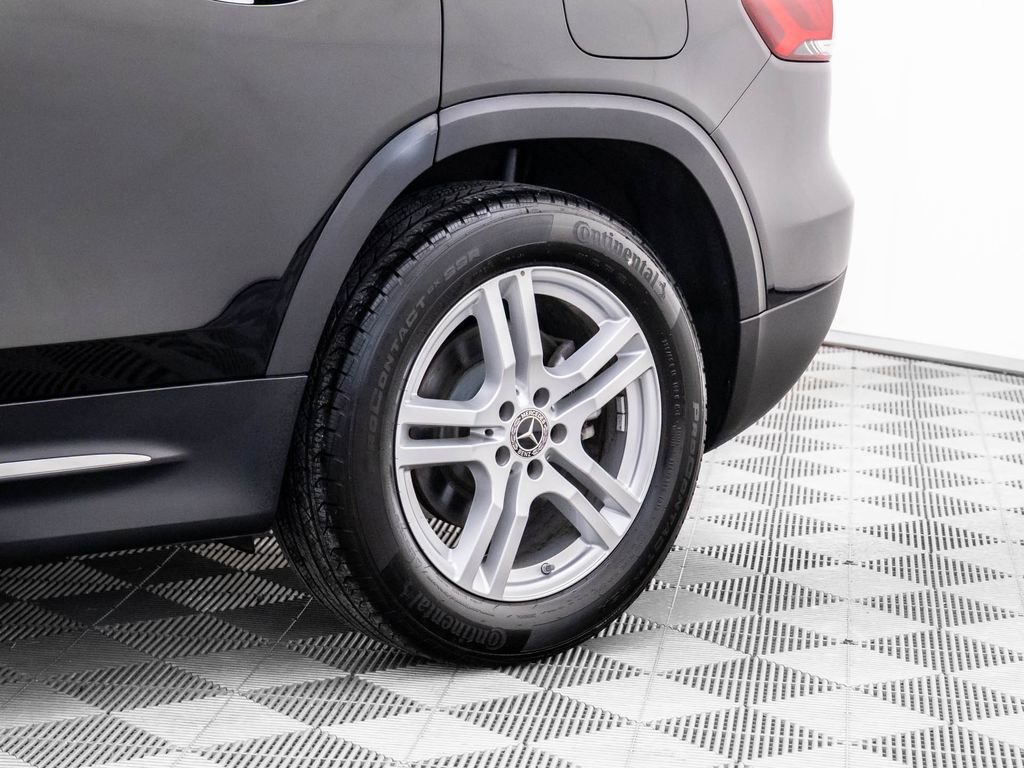 Used 2023 Mercedes-Benz GLB 250 4MATIC image 33