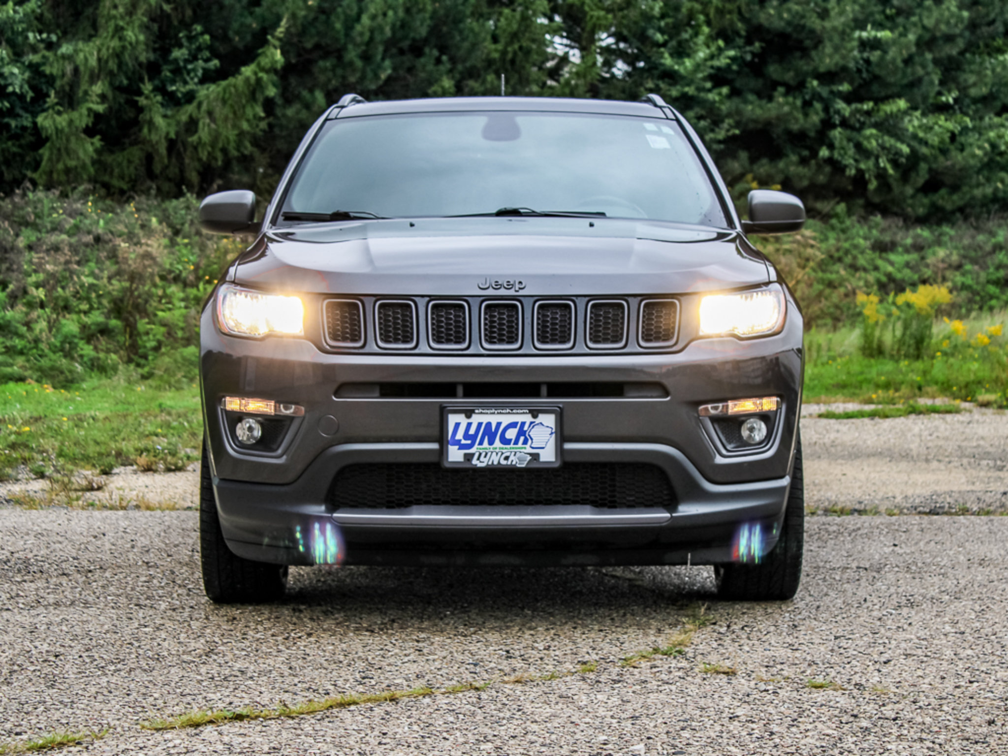 Used 2021 Jeep Compass Latitude w/ Sun and Sound Group AWD/4WD image 5