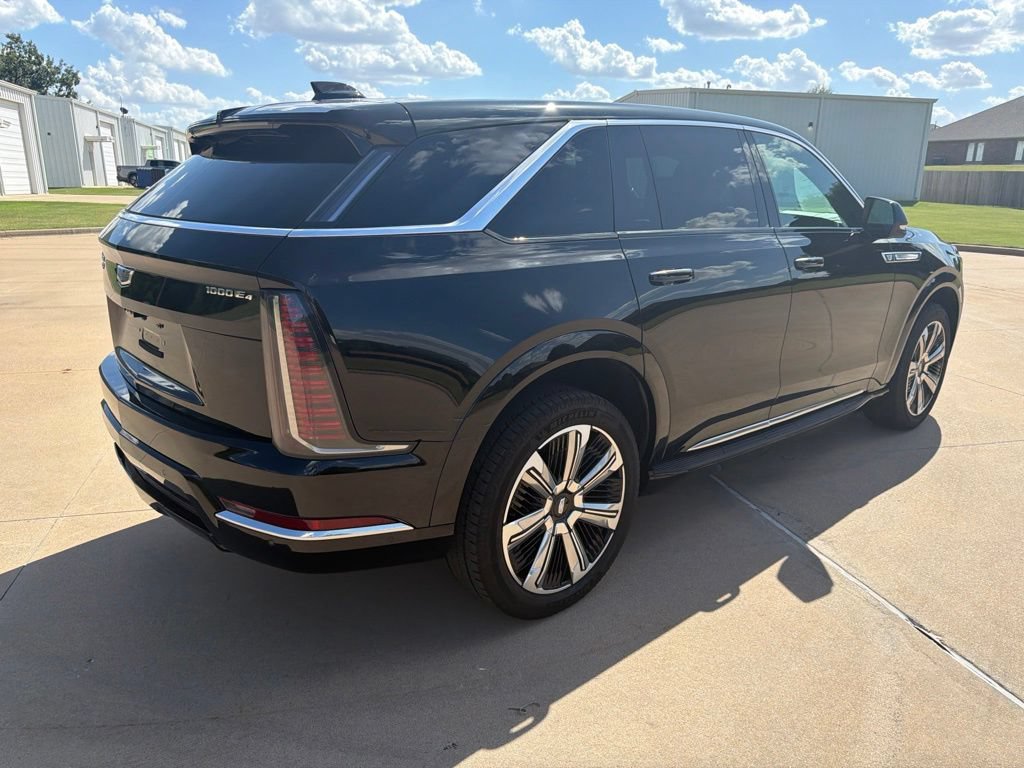 Certified 2025 Cadillac Escalade IQ Luxury 2 AWD/4WD image 5