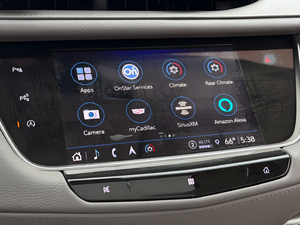 Used 2021 Cadillac XT5 Premium Luxury FWD image 44