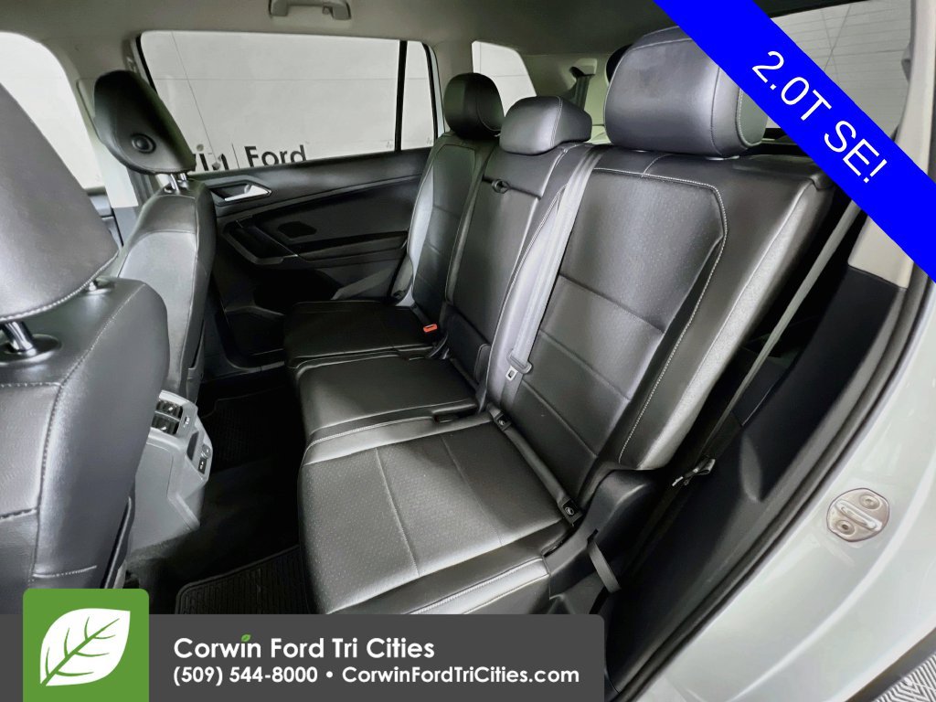 Used 2018 Volkswagen Tiguan SE w/ 3rd Row Seat Package AWD/4WD image 26