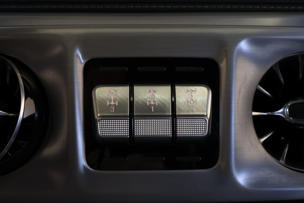 Used 2023 Mercedes-Benz G 550 image 39