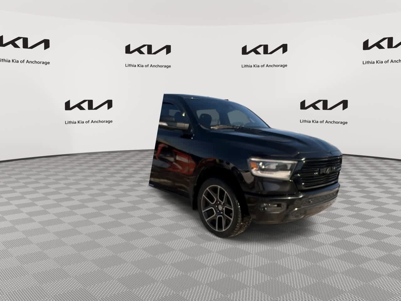 Used 2019 RAM 1500 Sport w/ Alpine Leather & Sound Group AWD/4WD image 3