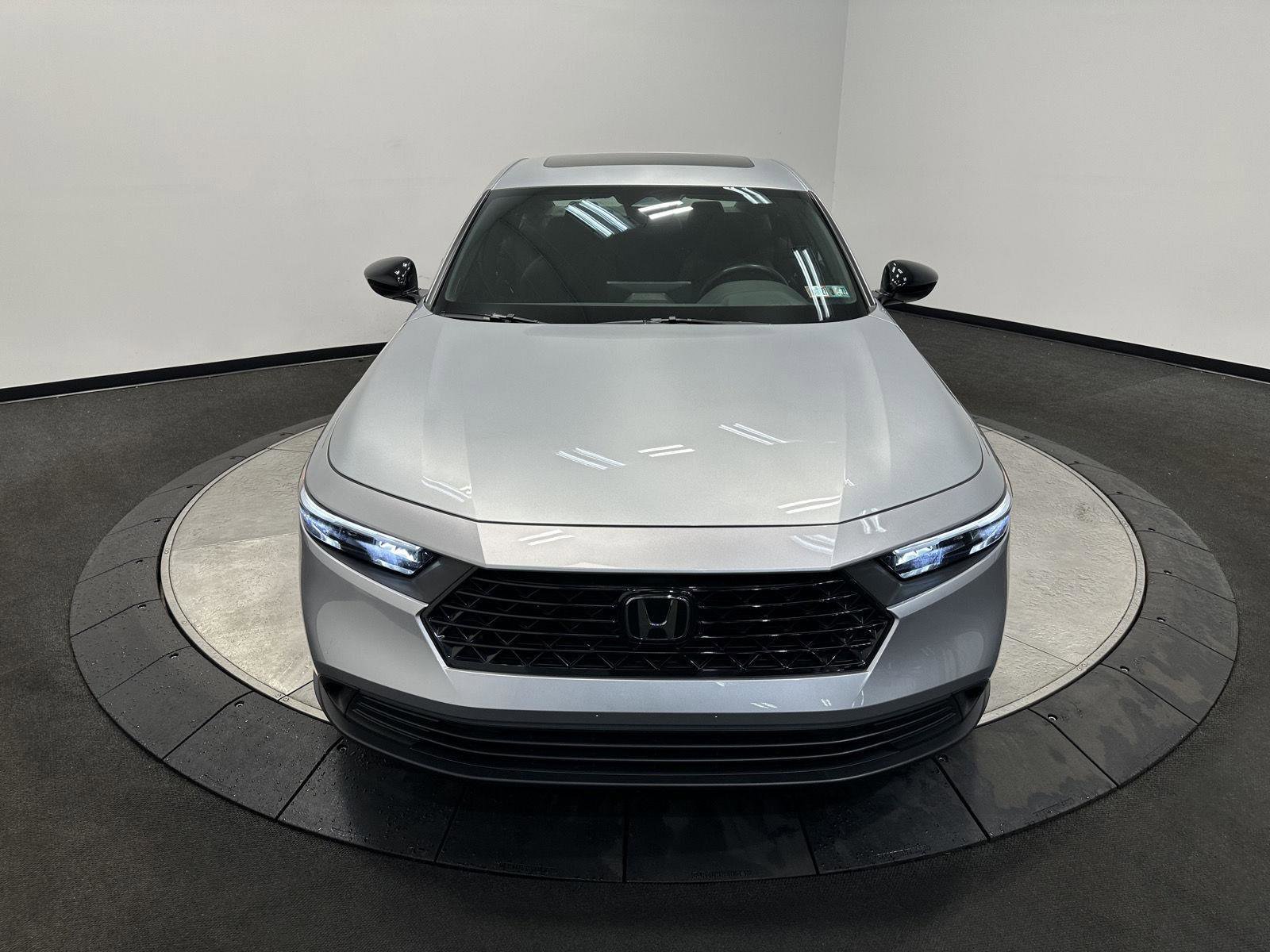 Certified 2024 Honda Accord Sport image 3