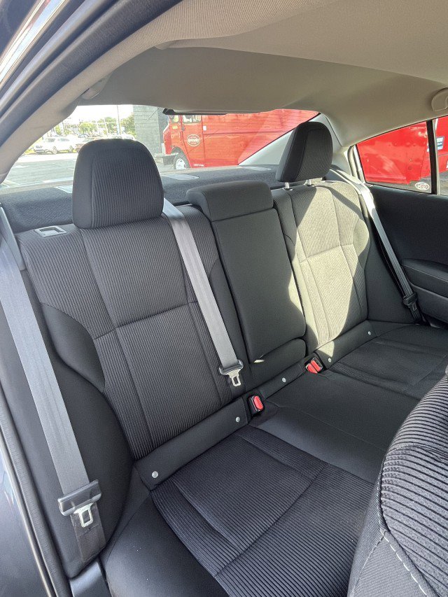 Used 2024 Subaru Legacy Premium image 12