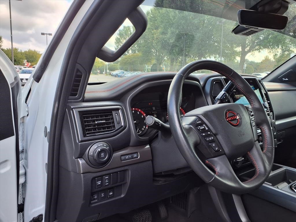Used 2024 Nissan Titan PRO-4X w/ Pro-4x Utility Package image 15
