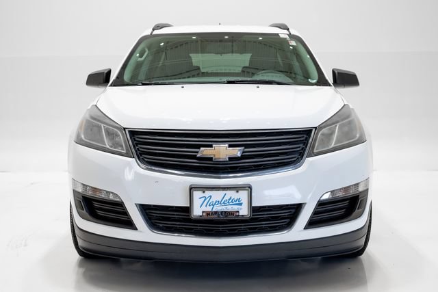 Used 2017 Chevrolet Traverse LS FWD image 4