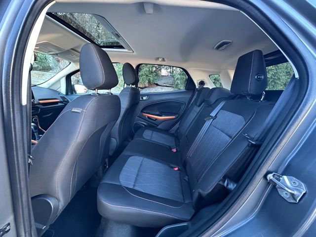 Used 2021 Ford EcoSport SE w/ SE Convenience Package image 7