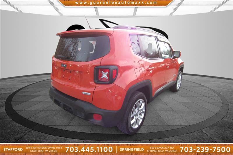 Used 2015 Jeep Renegade Latitude image 5