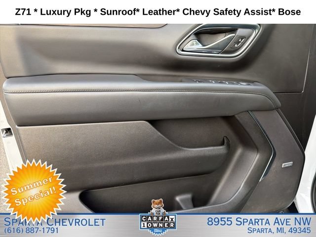 Used 2024 Chevrolet Suburban Z71 w/ Luxury Package AWD/4WD image 18
