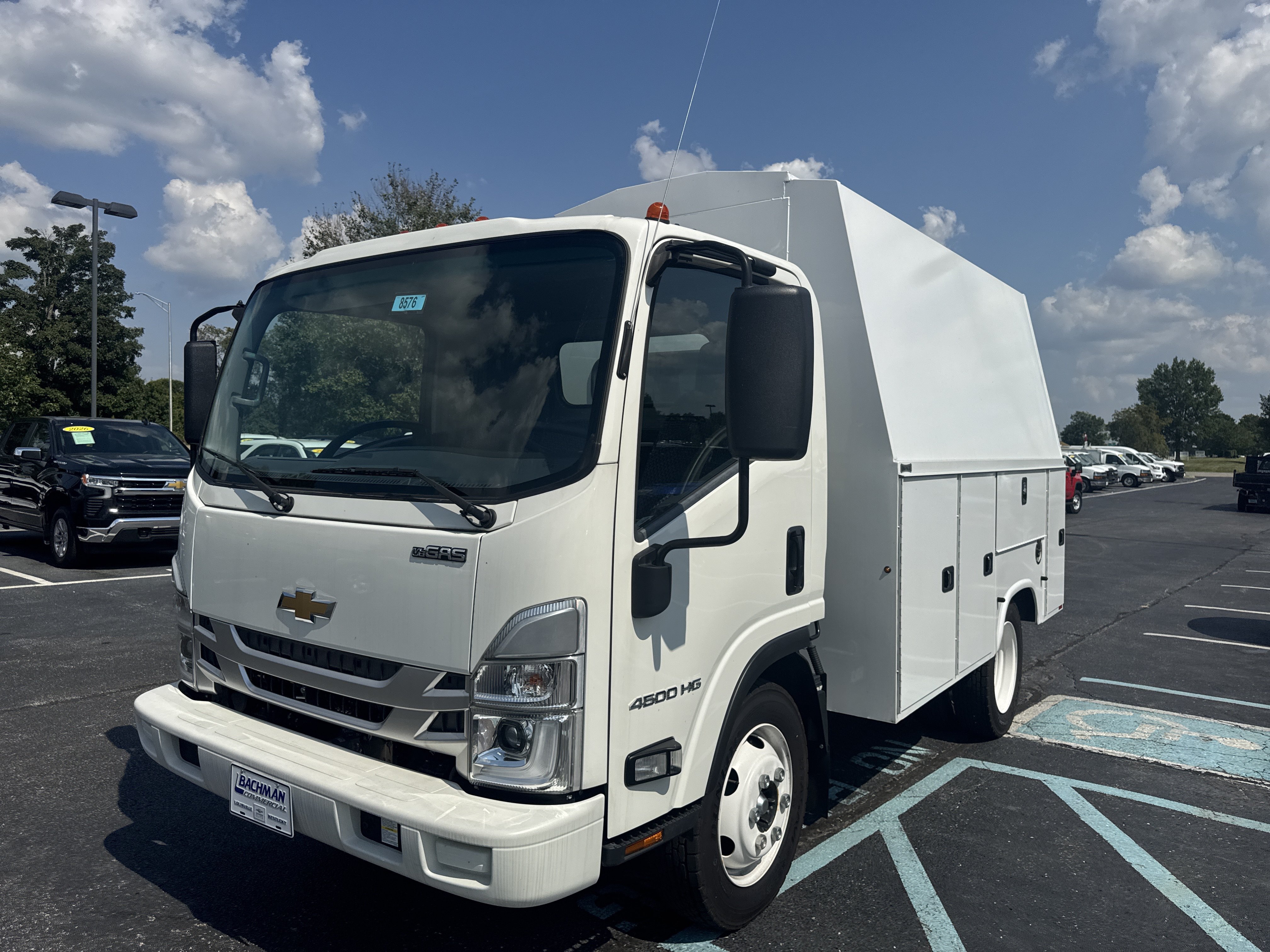 Used 2024 Chevrolet Low Cab Forward RWD image 16