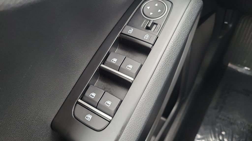 Used 2020 Kia Soul LX FWD image 18