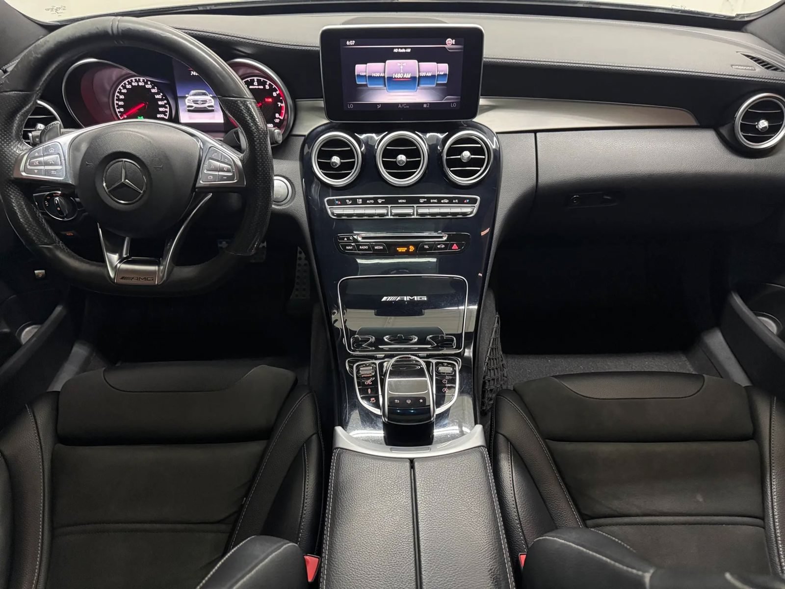 Used 2016 Mercedes-Benz C 63 AMG Sedan image 2