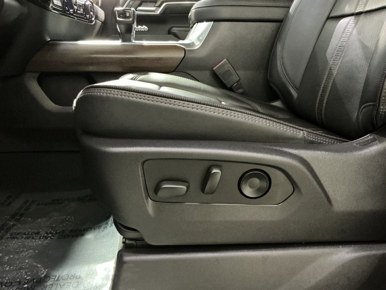 Used 2023 Chevrolet Silverado 1500 High Country w/ High Country Premium Package image 22