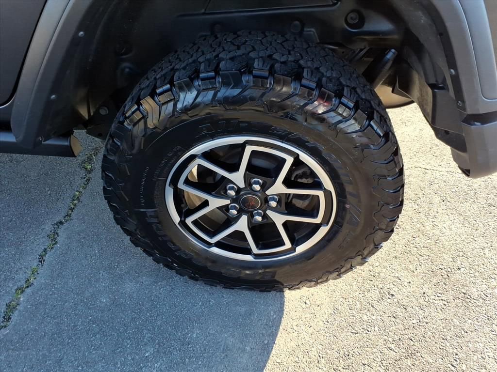 Used 2024 Jeep Wrangler Unlimited Rubicon image 6