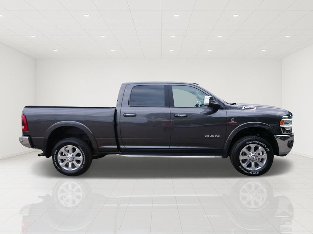 Used 2022 RAM 2500 Laramie AWD/4WD image 2