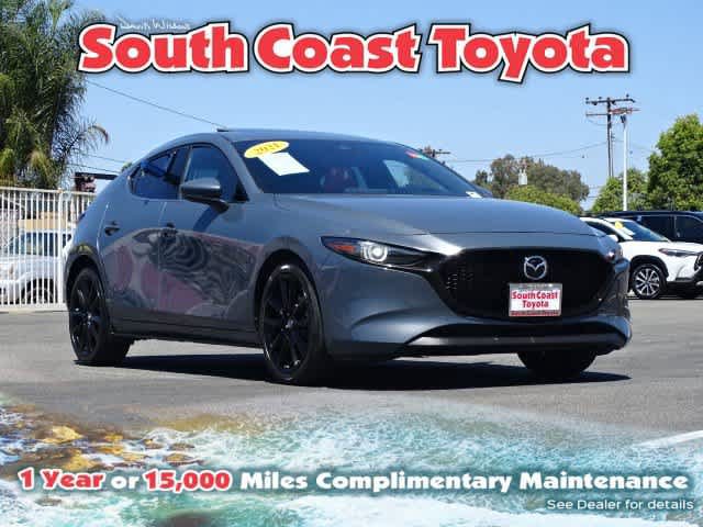 Used 2021 MAZDA MAZDA3 s FWD image 1