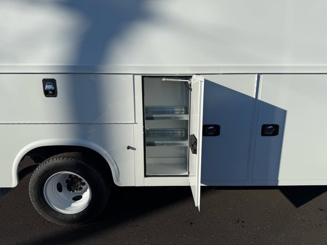 New 2026 Ford E-350 and Econoline 350 Super Duty w/ Power Equipment Group RWD image 10