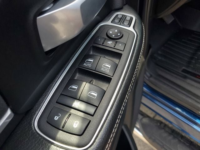 Certified 2024 RAM 3500 Big Horn w/ Towing Technology Group AWD/4WD image 27