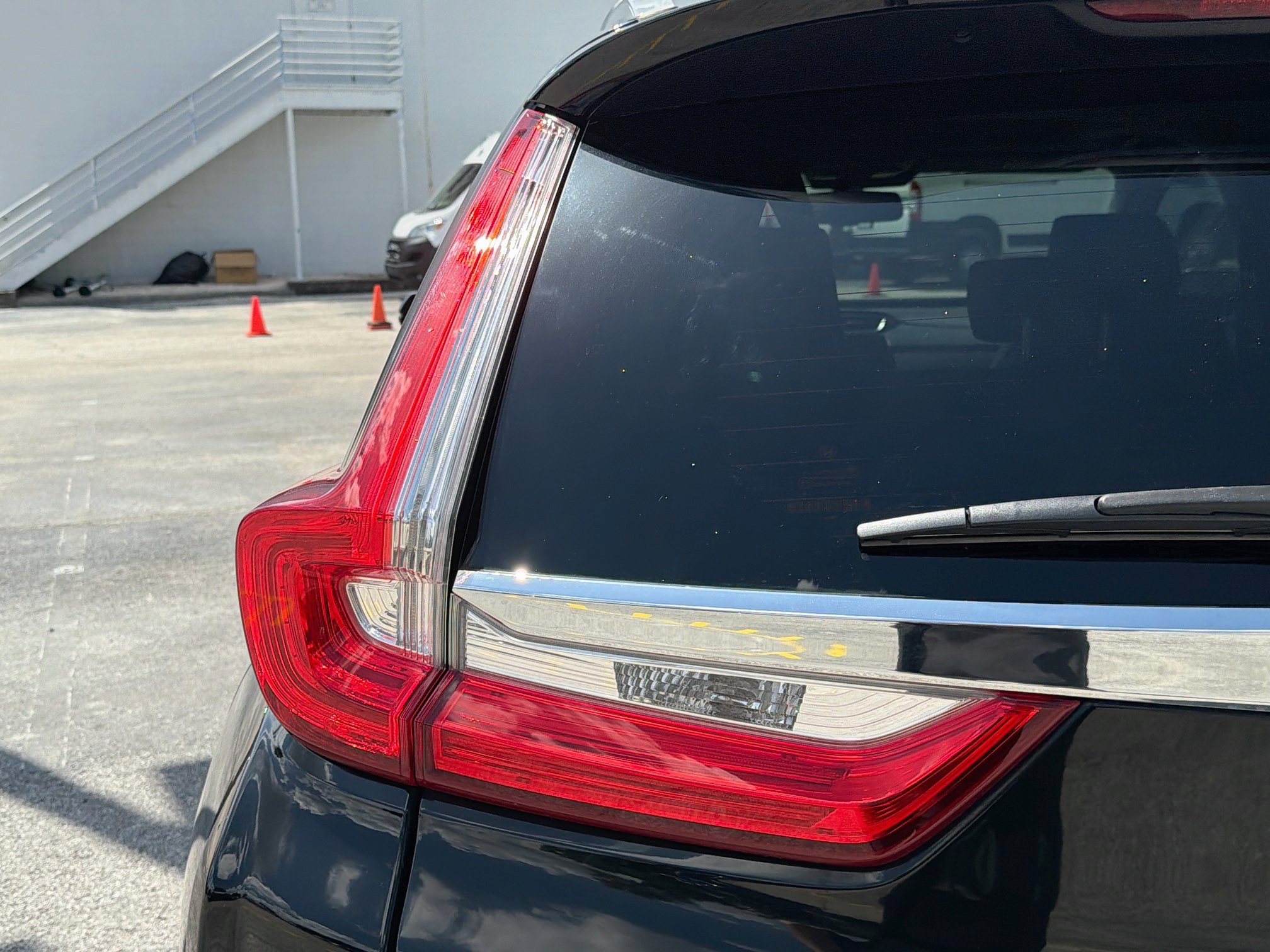 Used 2017 Honda CR-V Touring image 10