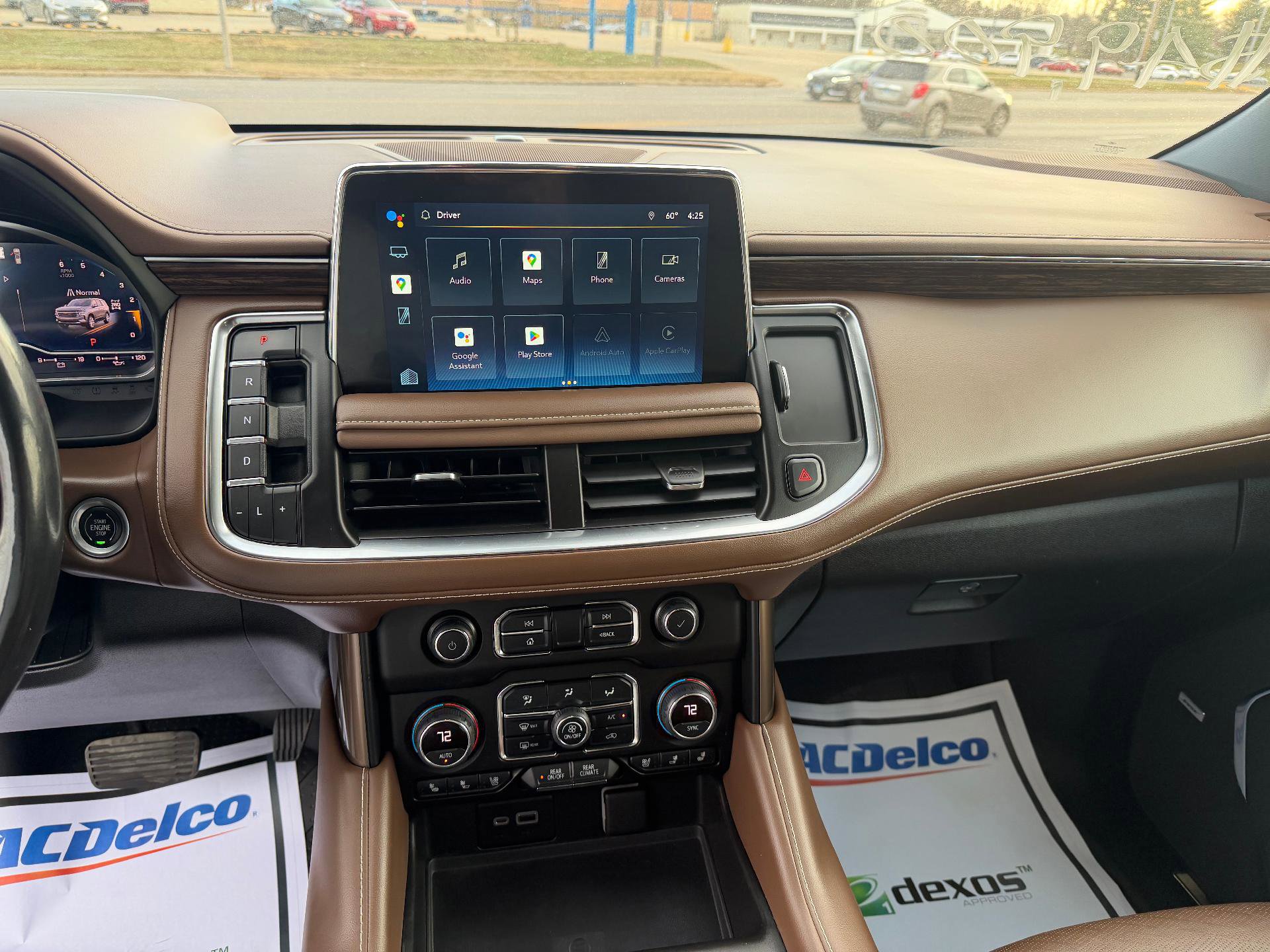 Used 2022 Chevrolet Tahoe High Country image 15