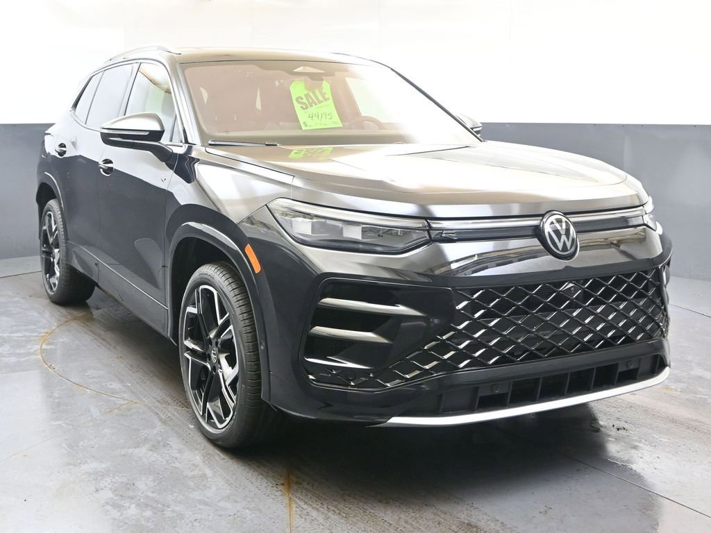 New 2026 Volkswagen Tiguan SEL R-Line image 8