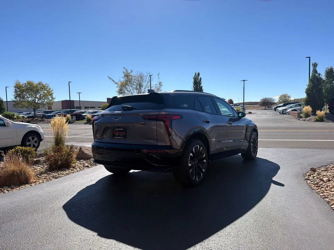 Used 2024 Chevrolet Blazer EV RS AWD/4WD image 36