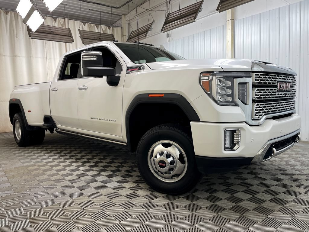 Certified 2023 GMC Sierra 3500 Denali w/ Denali Ultimate Package AWD/4WD image 58
