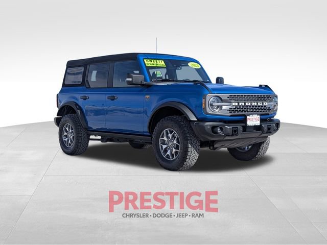 Used 2023 Ford Bronco Badlands image 4