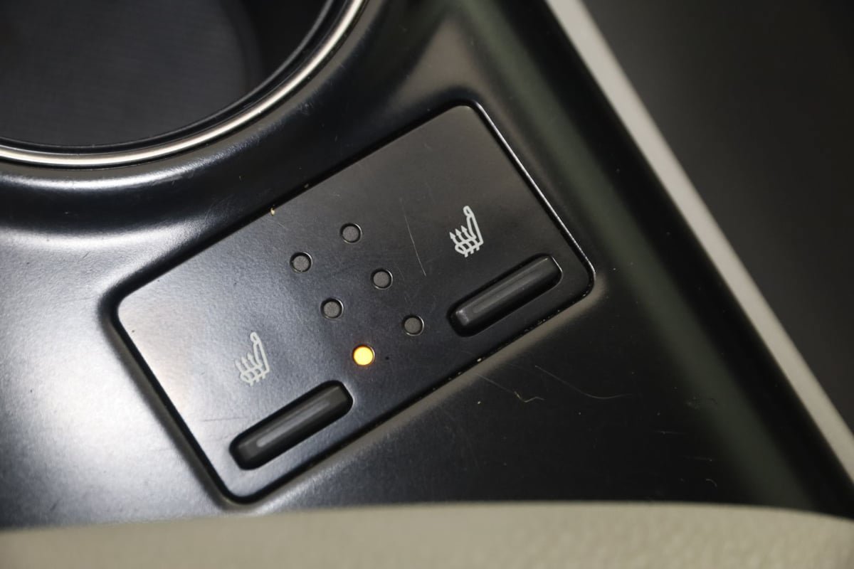 Used 2019 Toyota Camry XLE FWD image 8
