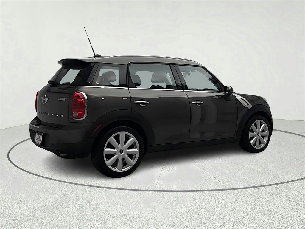 Used 2014 MINI Cooper Countryman image 8