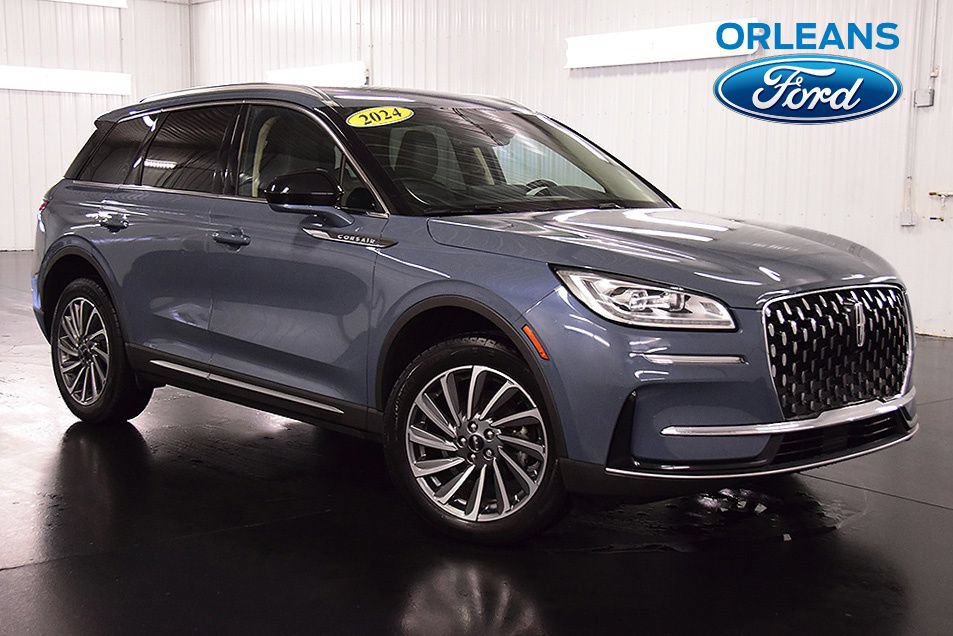 Used 2024 Lincoln Corsair Reserve AWD/4WD image 1