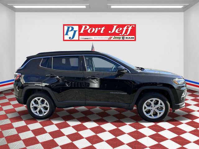 Certified 2024 Jeep Compass Latitude image 4