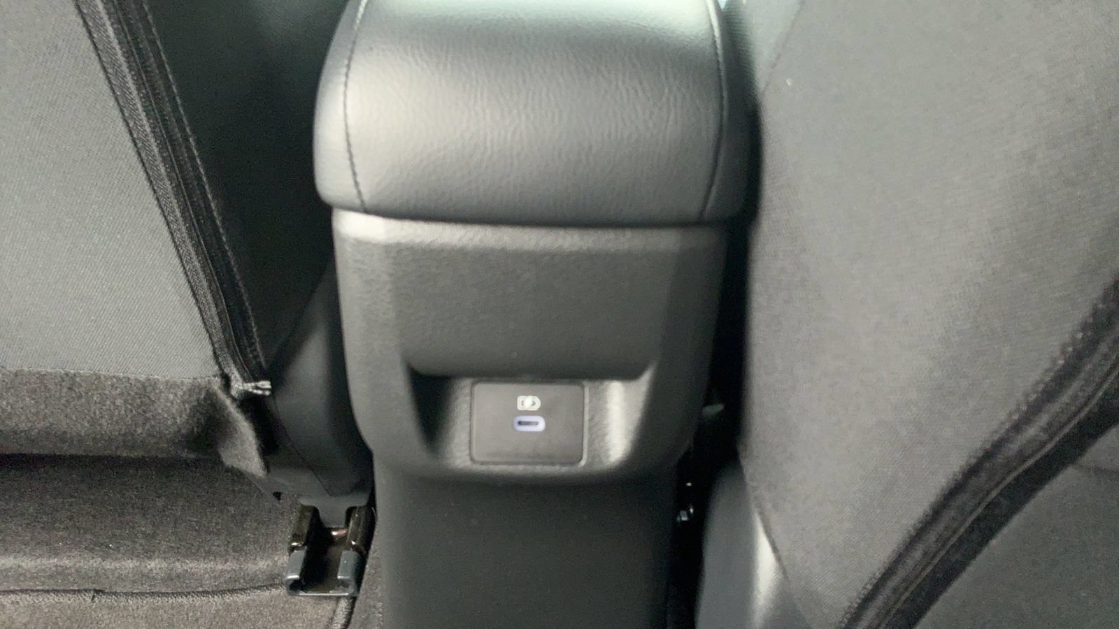Certified 2025 Nissan Versa SV w/ Trunk Package FWD image 38