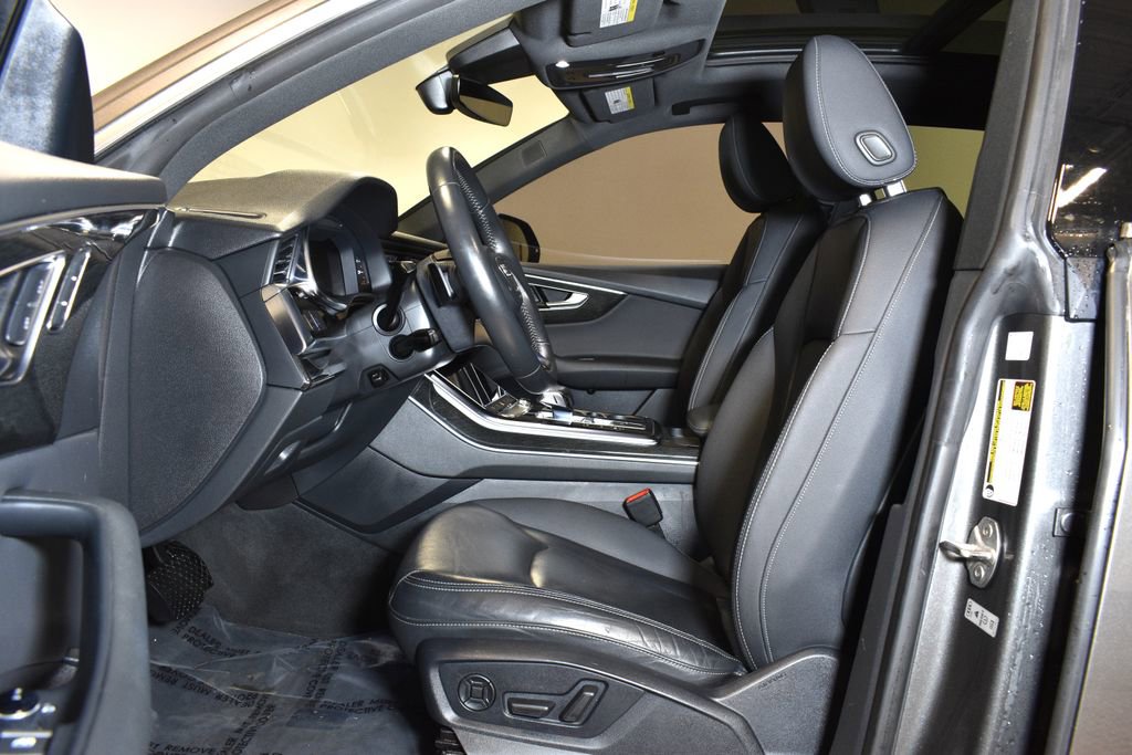 Used 2019 Audi Q8 Premium Plus w/ Premium Plus image 10