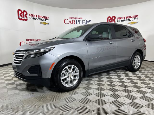 Used 2024 Chevrolet Equinox LS w/ LS Convenience Package image 3