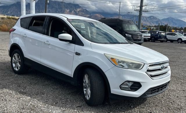 Used 2019 Ford Escape SE