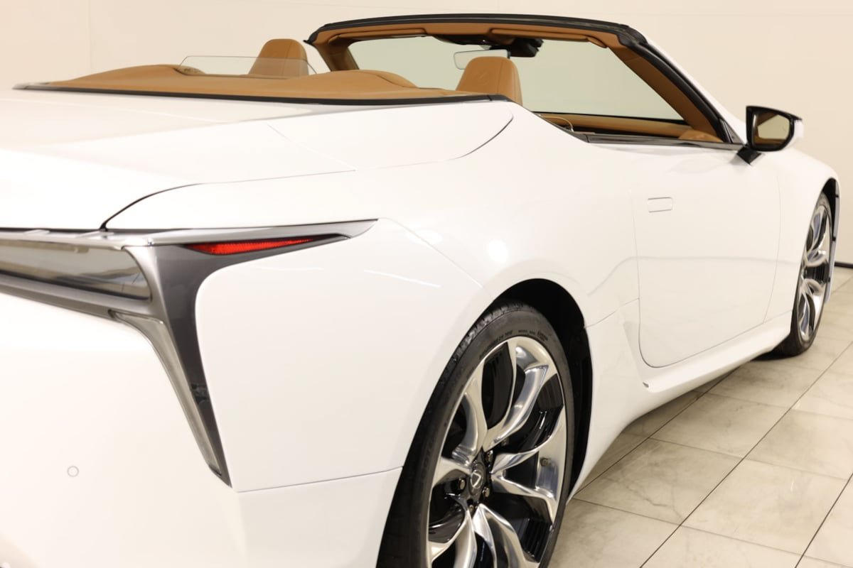 Used 2022 Lexus LC 500 Convertible w/ Touring Package RWD image 51