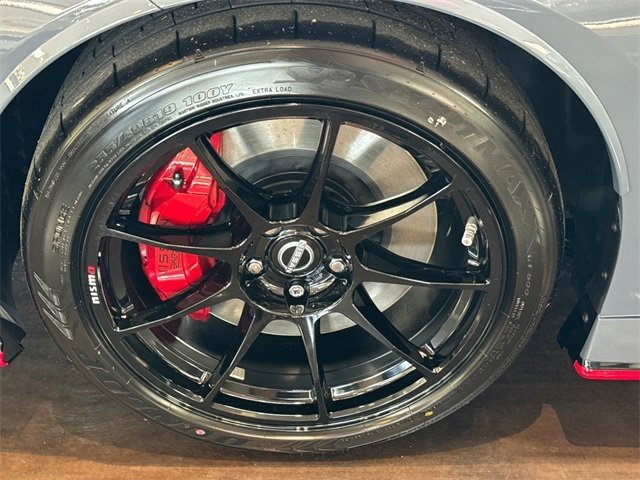 New 2025 Nissan Z NISMO w/ Floor Mat Package image 12