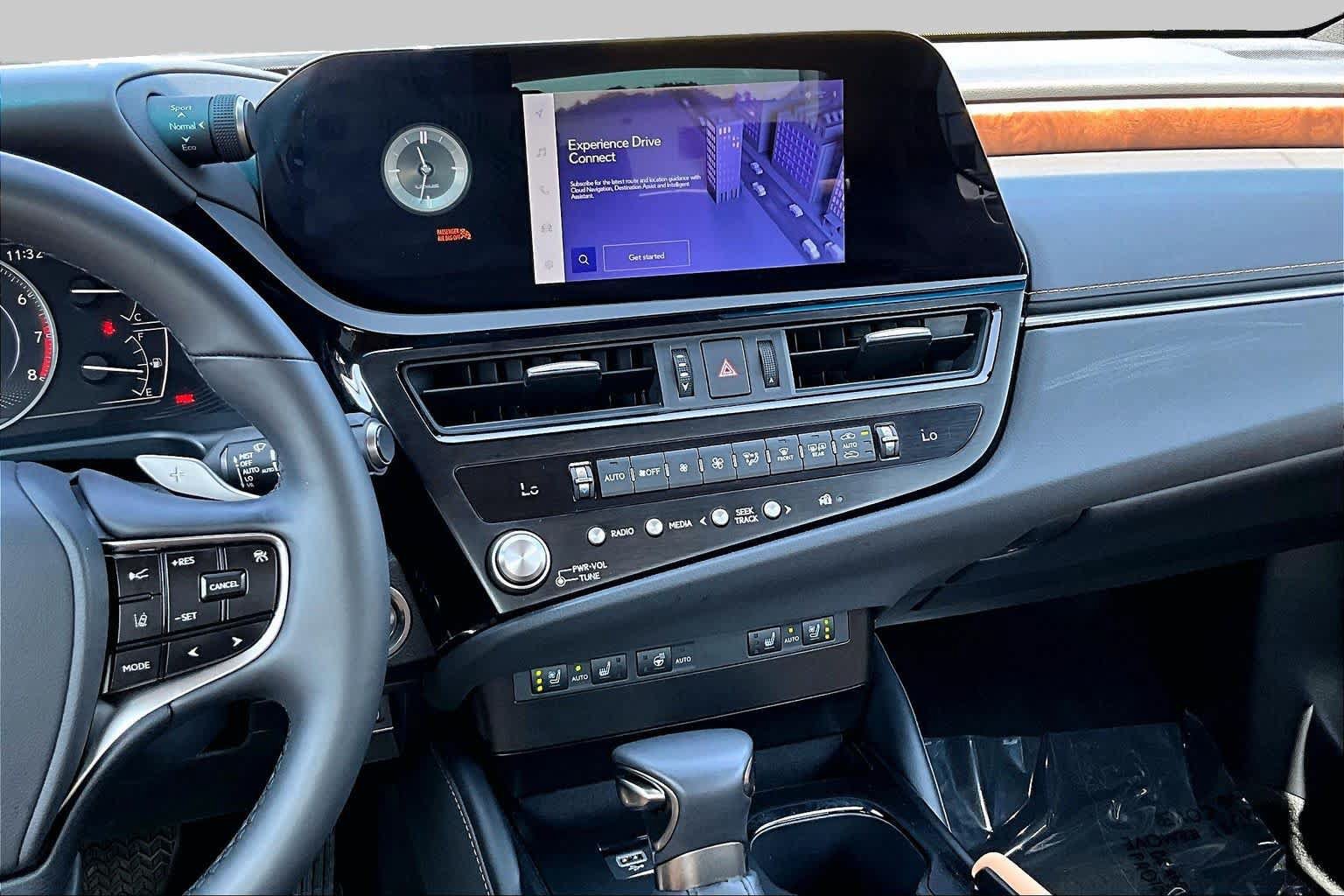 Used 2025 Lexus ES 350 w/ Premium Package FWD image 7