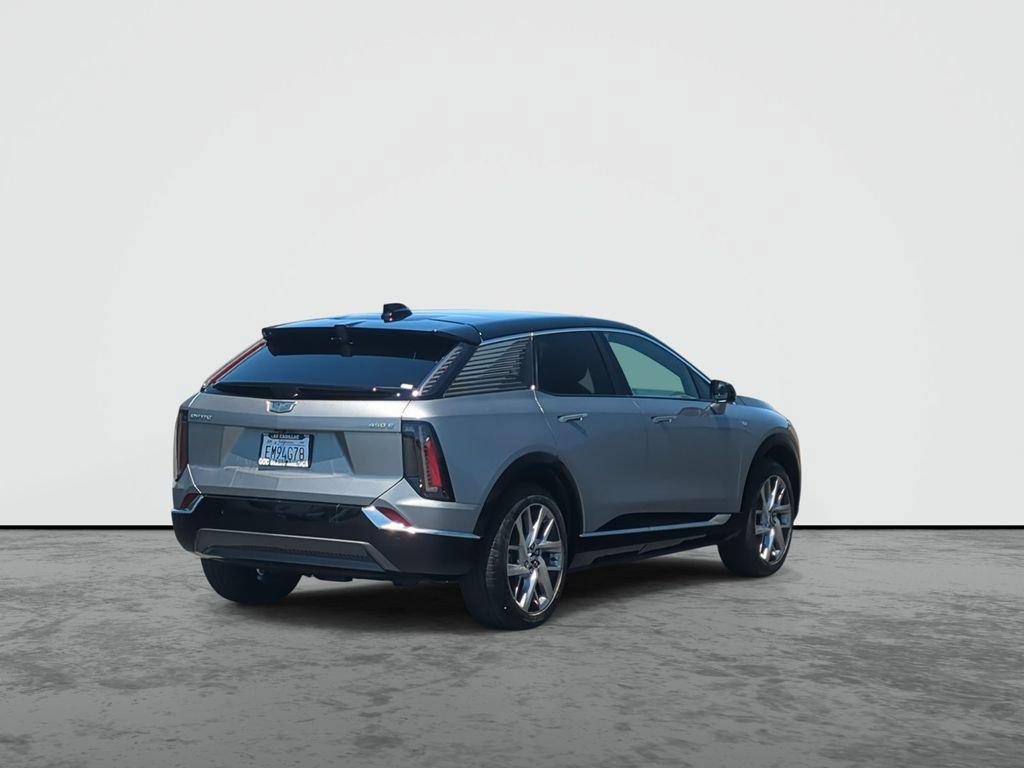 Used 2026 Cadillac Optiq Luxury 1 RWD image 8