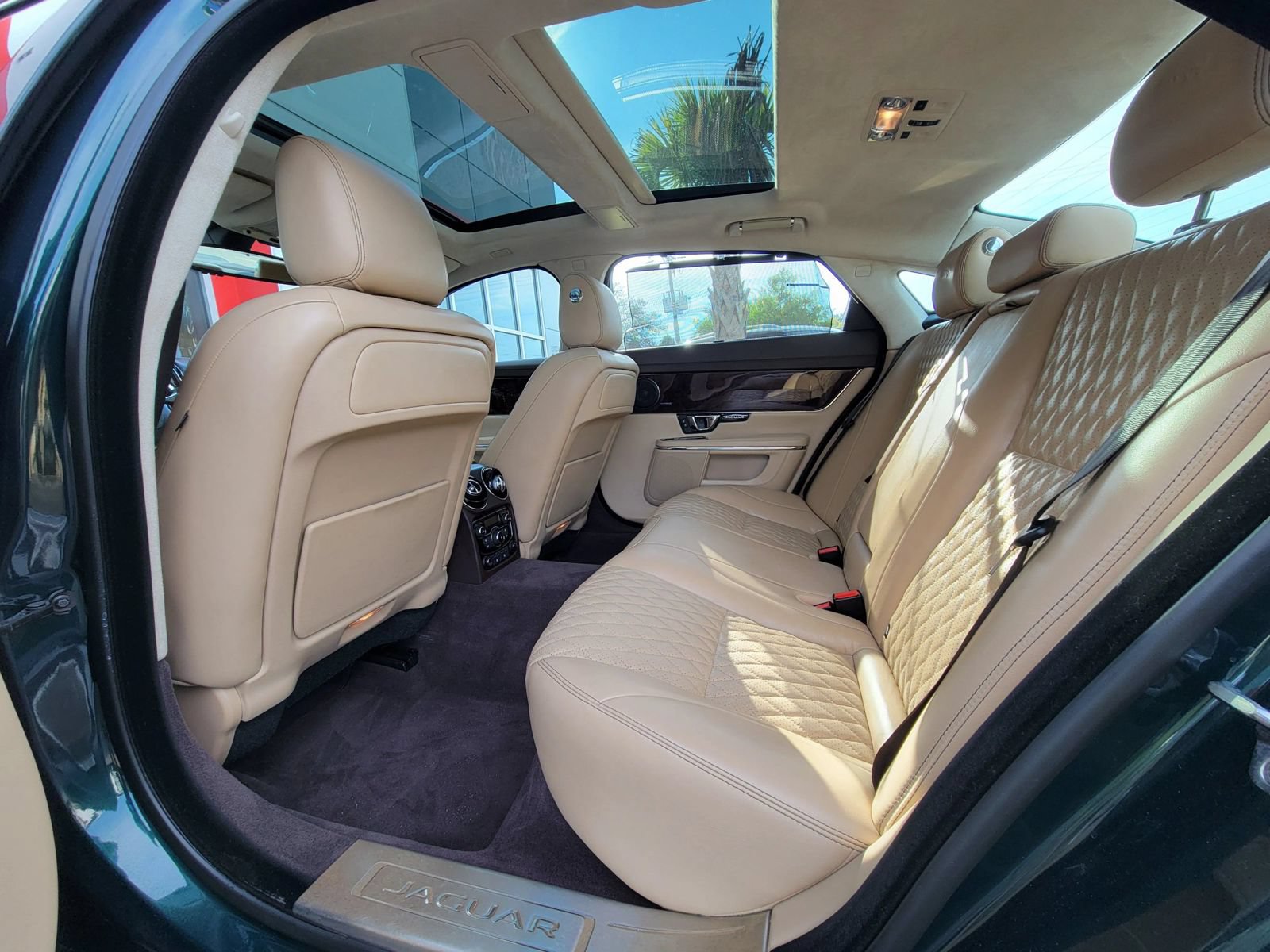 Used 2017 Jaguar XJ L Portfolio AWD/4WD image 17