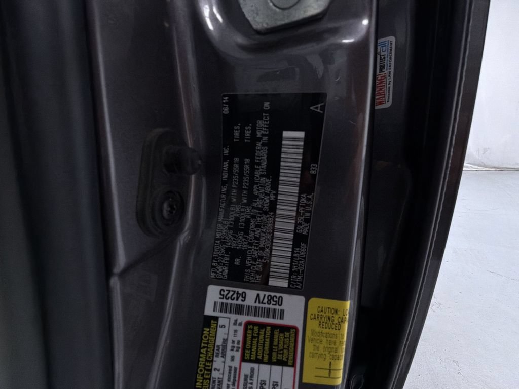 Used 2014 Toyota Sienna XLE AWD/4WD image 15