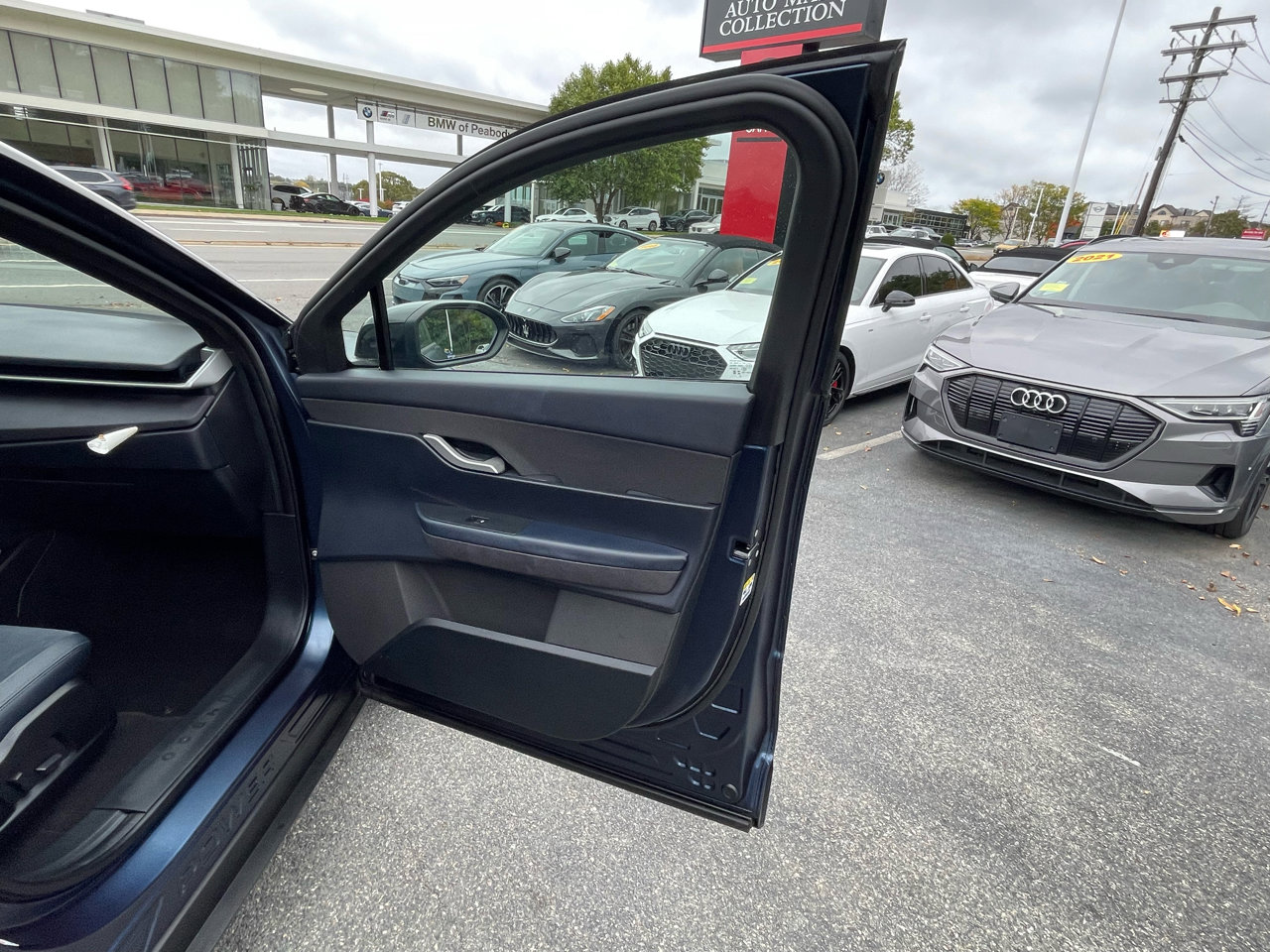 Used 2023 Fisker Ocean One image 43