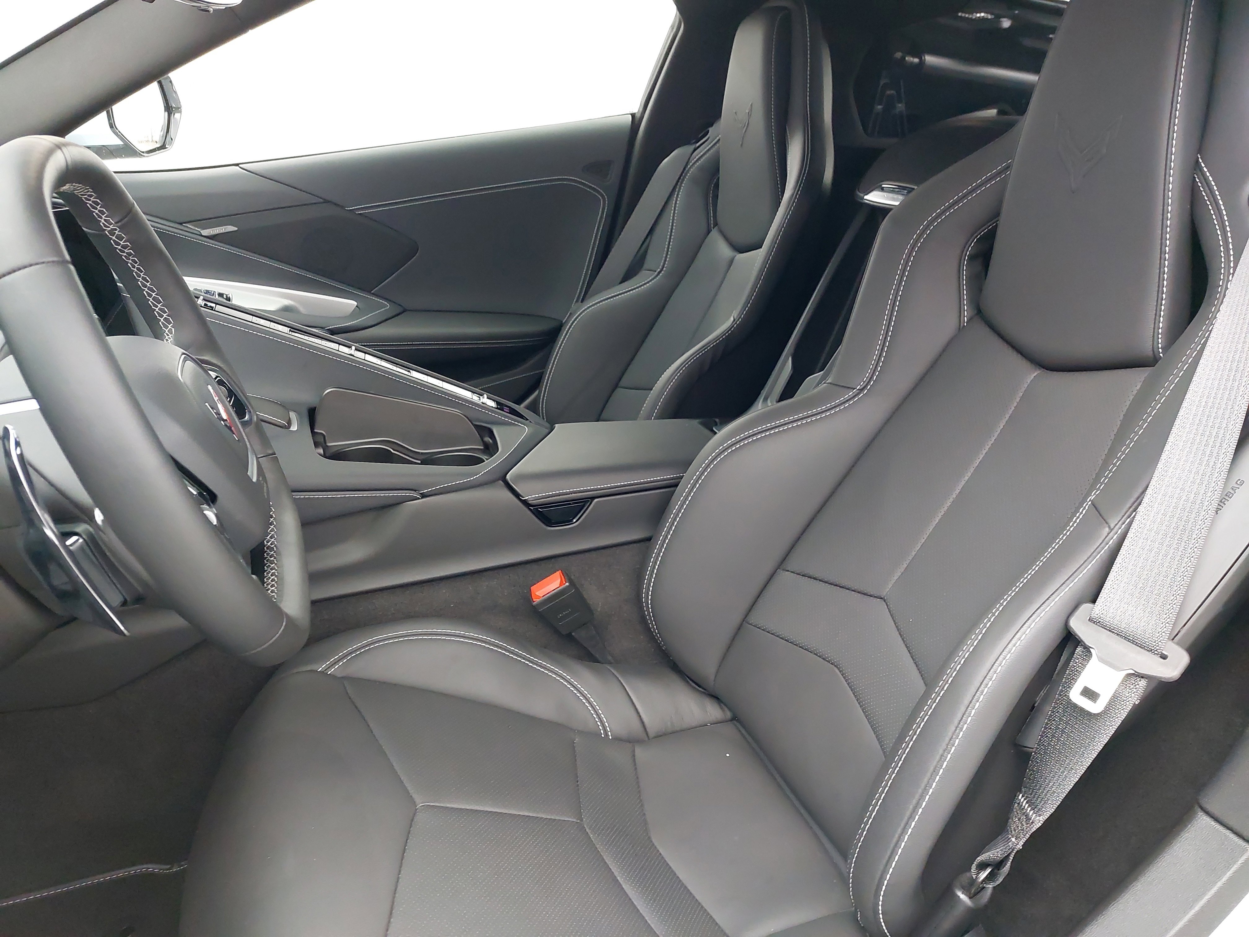 Used 2024 Chevrolet Corvette Stingray w/ Battery Protection Package image 5