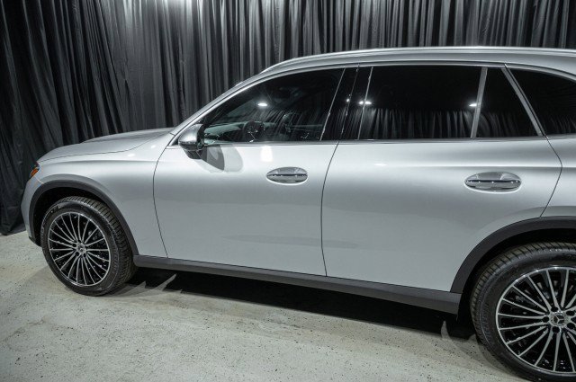 New 2026 Mercedes-Benz GLC 300 image 5