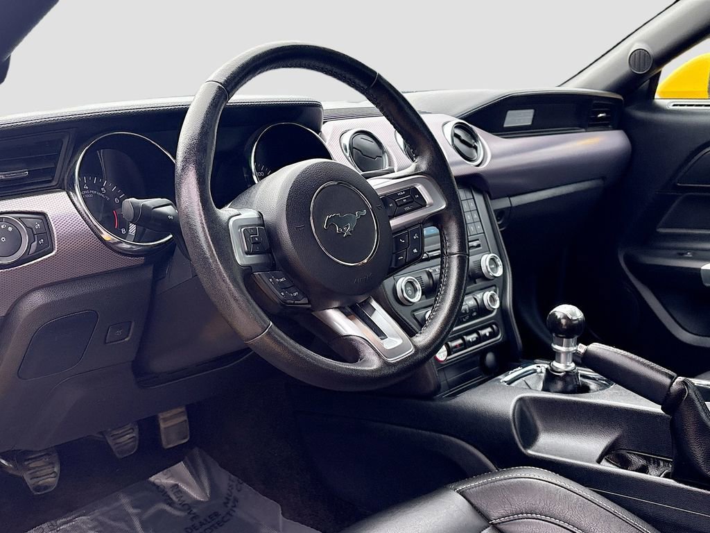Used 2017 Ford Mustang GT RWD image 9