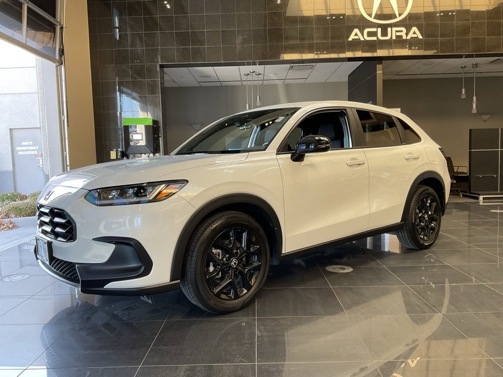 Used 2024 Honda HR-V Sport image 3