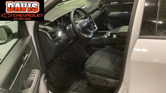 Used 2025 GMC Acadia Elevation AWD/4WD image 17