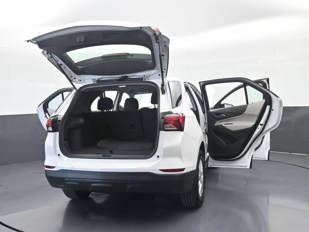 Used 2024 Chevrolet Equinox LS w/ Driver Confidence II Package FWD image 68